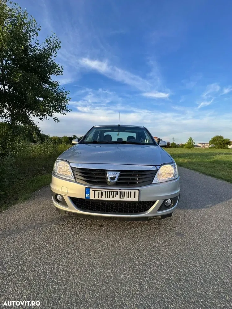 Dacia Logan I 1.6 16V Laureate — imagine 3
