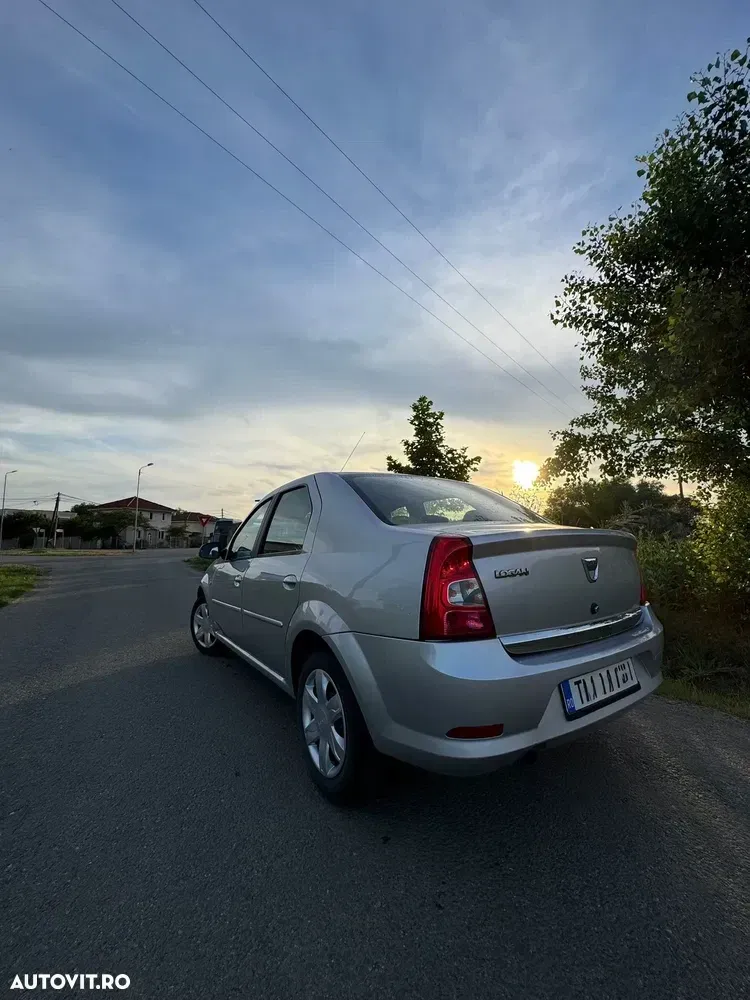 Dacia Logan I 1.6 16V Laureate — imagine 5