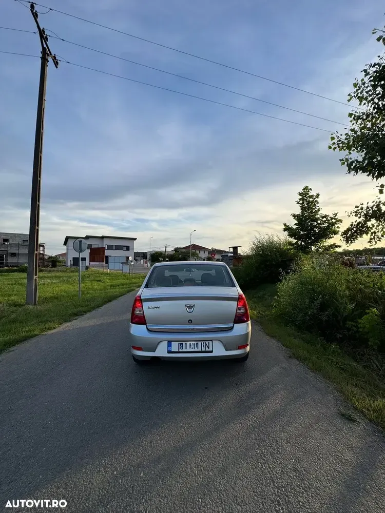 Dacia Logan I 1.6 16V Laureate — imagine 6