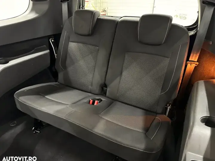 Dacia Lodgy dCi 90 Essential
