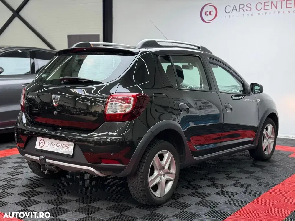 Dacia Sandero Stepway TCe 90 Easy-R Celebration — imagine 4
