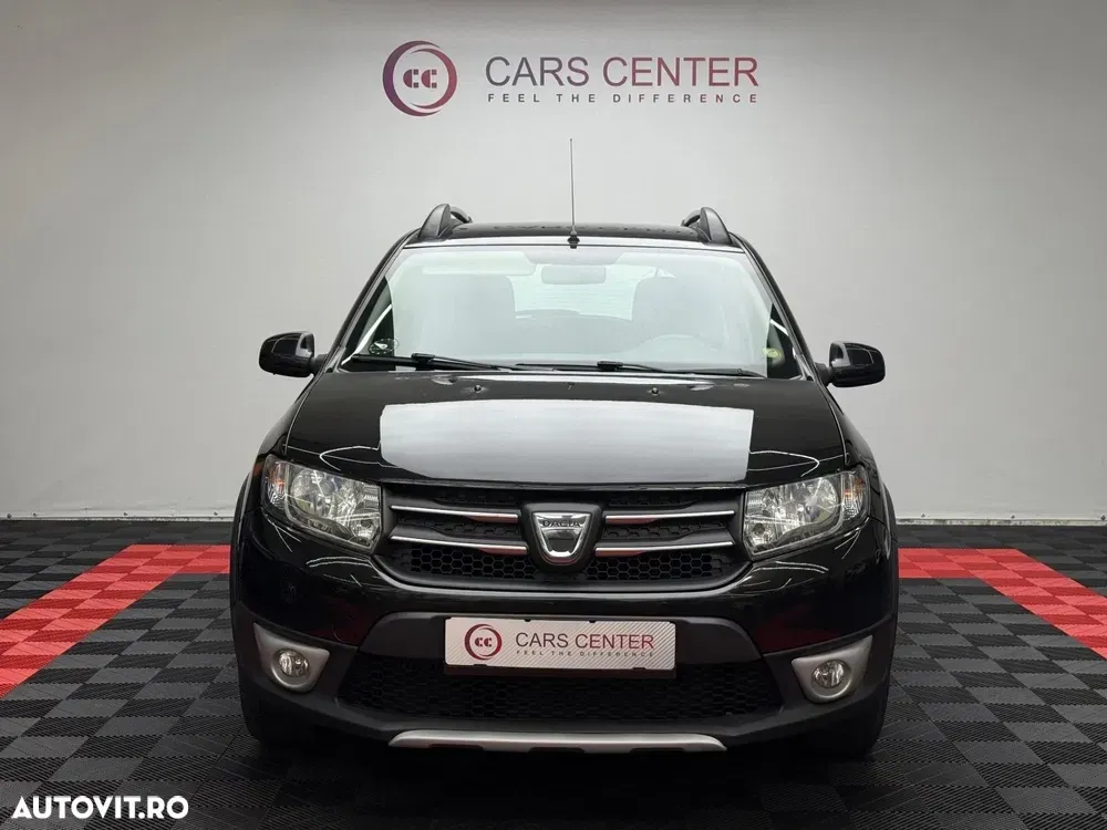 Dacia Sandero Stepway TCe 90 Easy-R Celebration — imagine 3