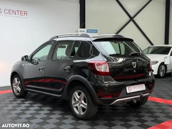 Dacia Sandero Stepway TCe 90 Easy-R Celebration
