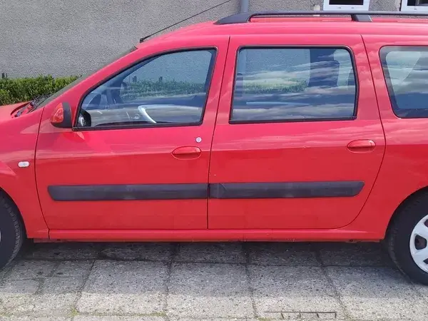 Dacia Logan I 1.6 Prestige