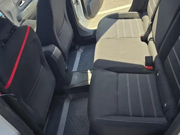 Dacia Logan III ECO-G 100 MT6 Prestige