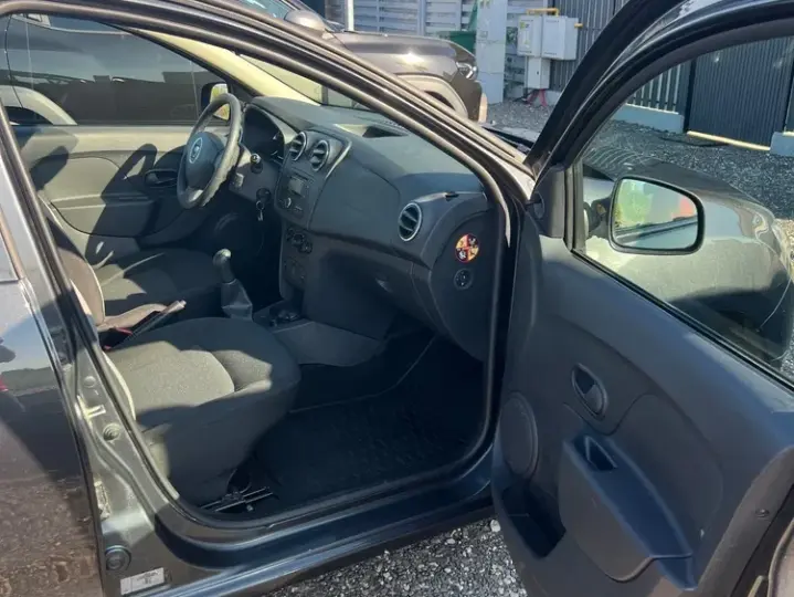 Dacia Logan II