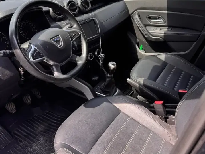 Dacia Duster 1.5 Blue dCi 4WD Prestige jante 17"
