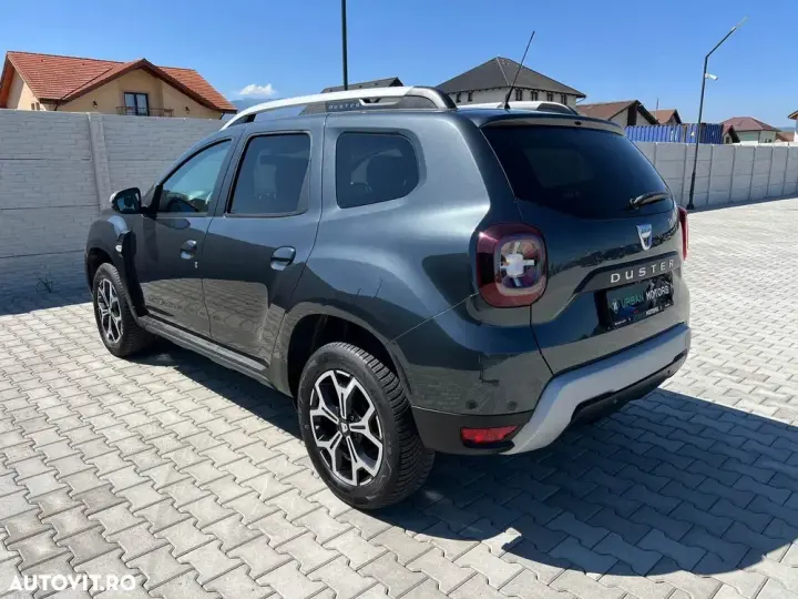 Dacia Duster 1.6 SCe Prestige jante 17"