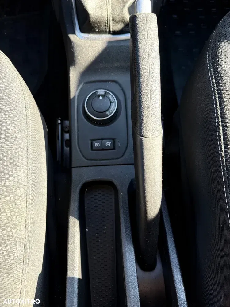 Dacia Duster 1.5 Blue dCi Prestige — imagine 6