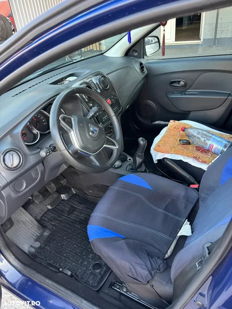 Dacia Logan — imagine 2