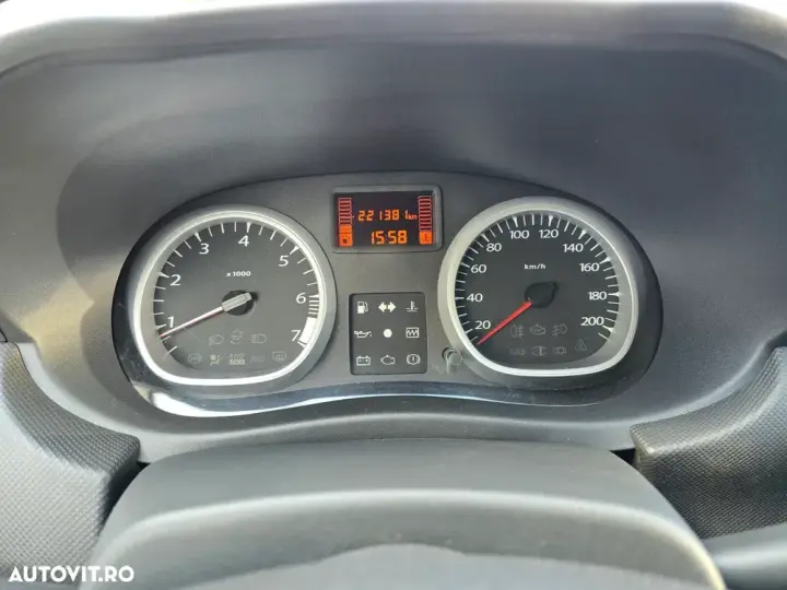 Dacia Duster I 1.6 16V 4x2 Essentiel