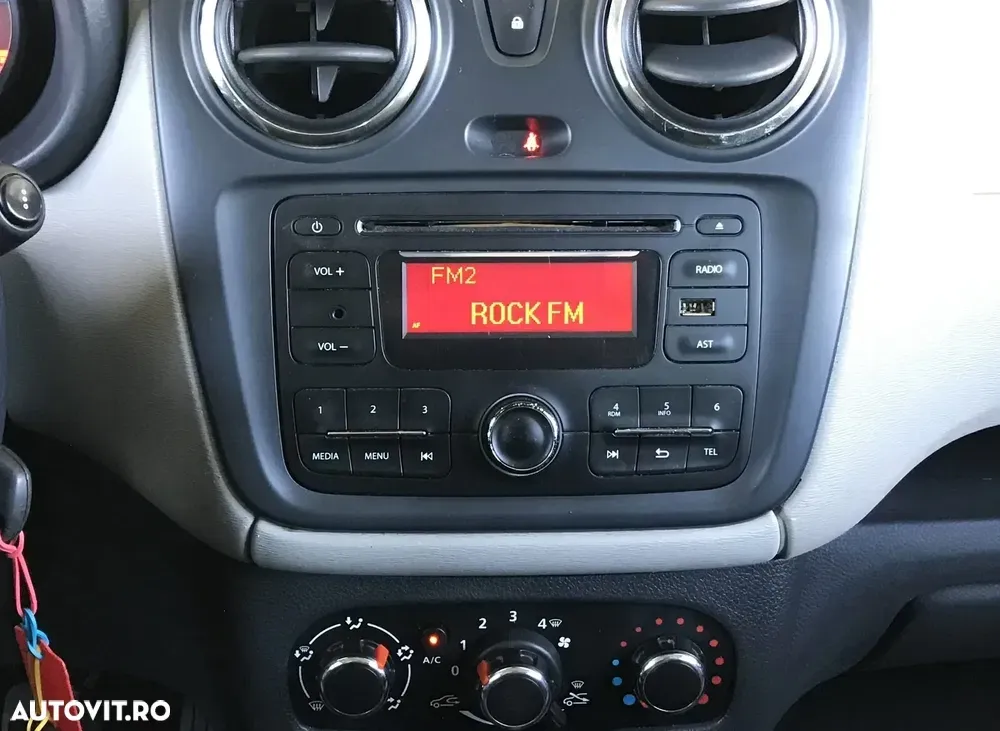 Dacia Lodgy SCe 100 Ambiance — imagine 6