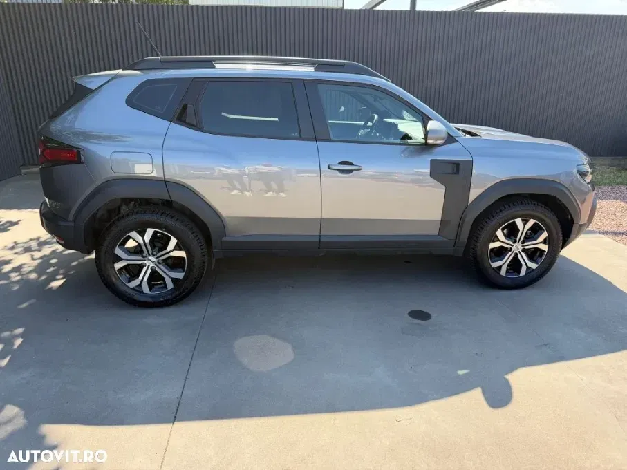 Dacia Duster TCe 130 4X4 MHEV Extreme — imagine 3
