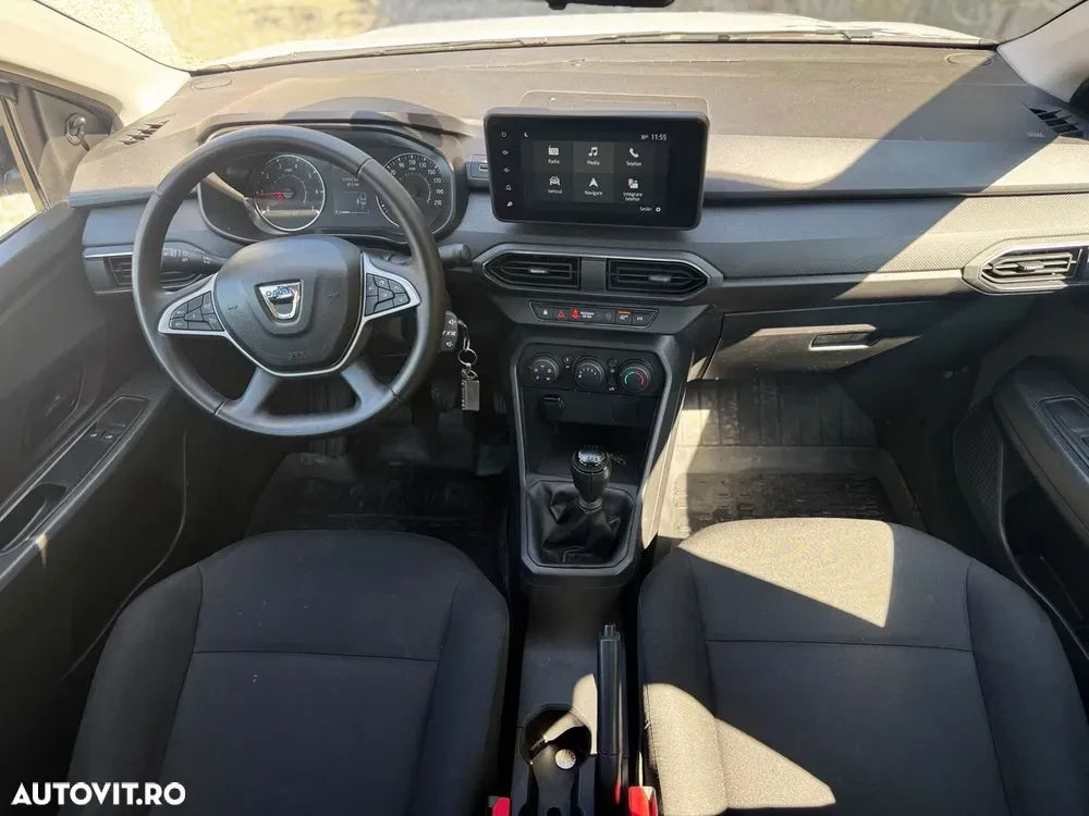 Dacia Logan III TCe 90 MT6 Prestige — imagine 6