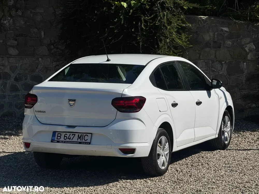 Dacia Logan III TCe 90 MT6 Prestige — imagine 5