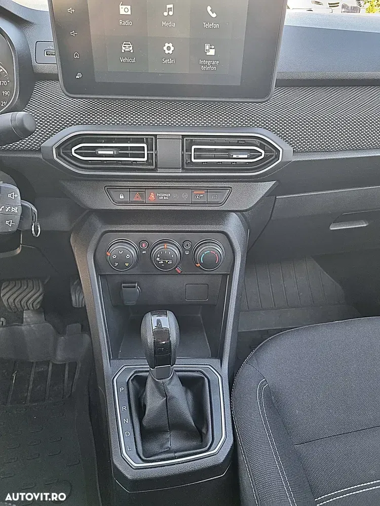 Dacia Logan III TCe 90 CVT Expression — imagine 6