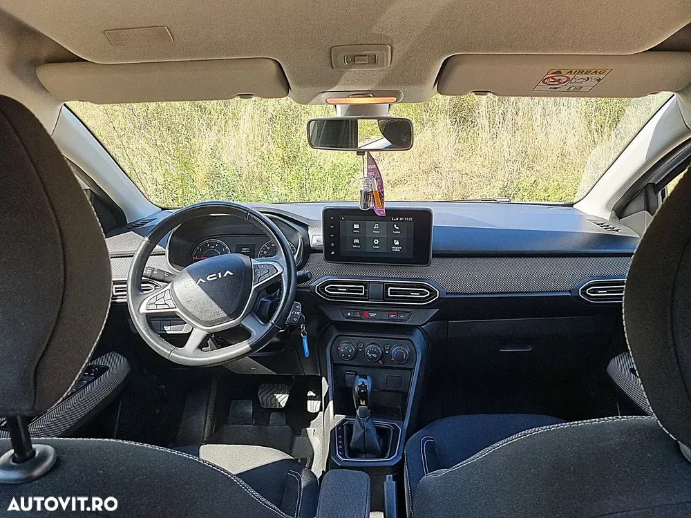 Dacia Logan III TCe 90 CVT Expression — imagine 5