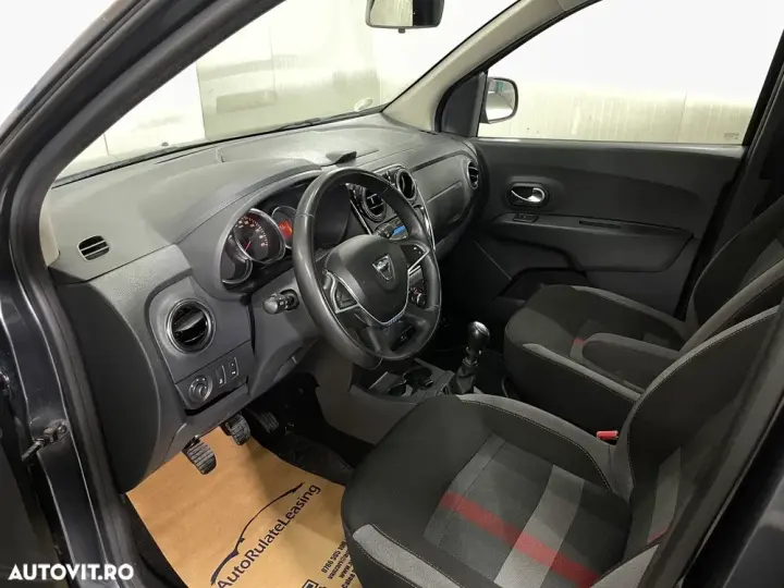 Dacia Lodgy 1.5 Blue dCi Stepway