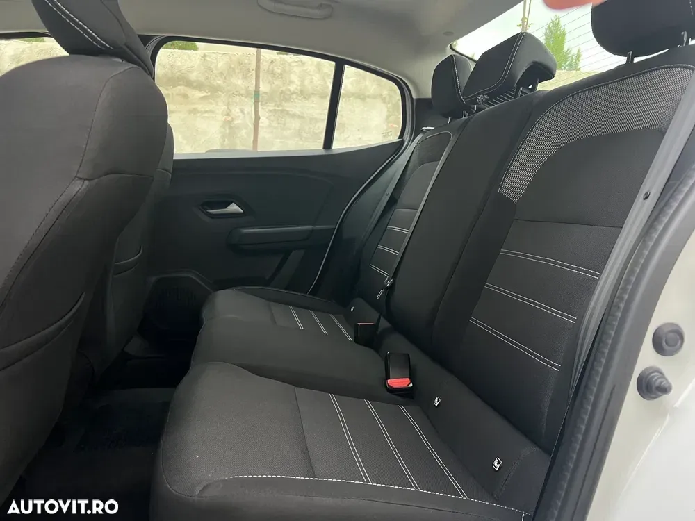 Dacia Logan III TCe 90 MT6 Expression — imagine 6