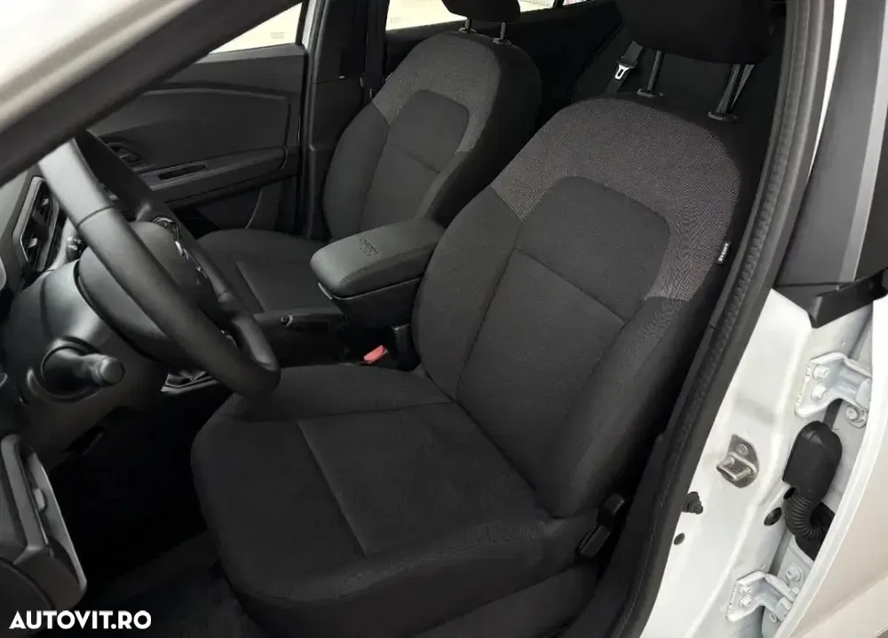 Dacia Logan III ECO-G 100 MT6 Expression — imagine 6