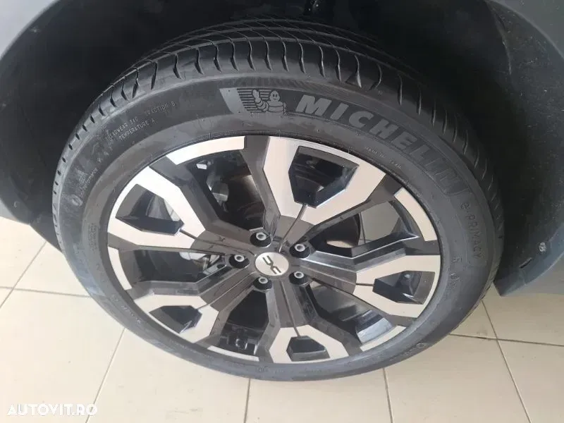 Dacia Bigster HEV 155 Journey — imagine 5