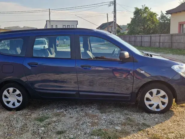 Dacia Lodgy 1.6 102 CP Laureate