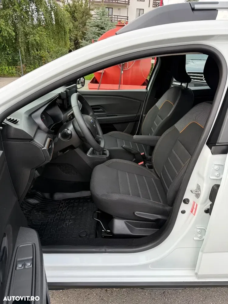 Dacia Sandero Stepway III TCe 90 Essential — imagine 6