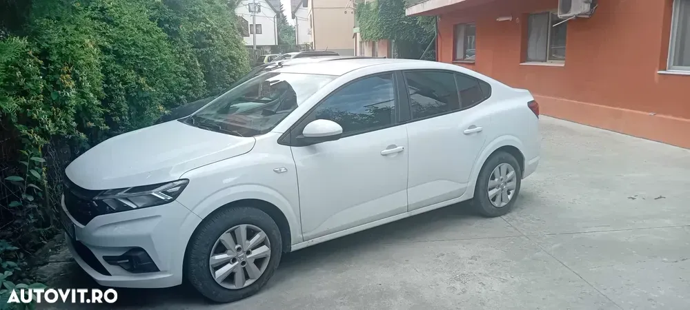 Dacia Logan III TCe 90 MT5 Essential — imagine 3