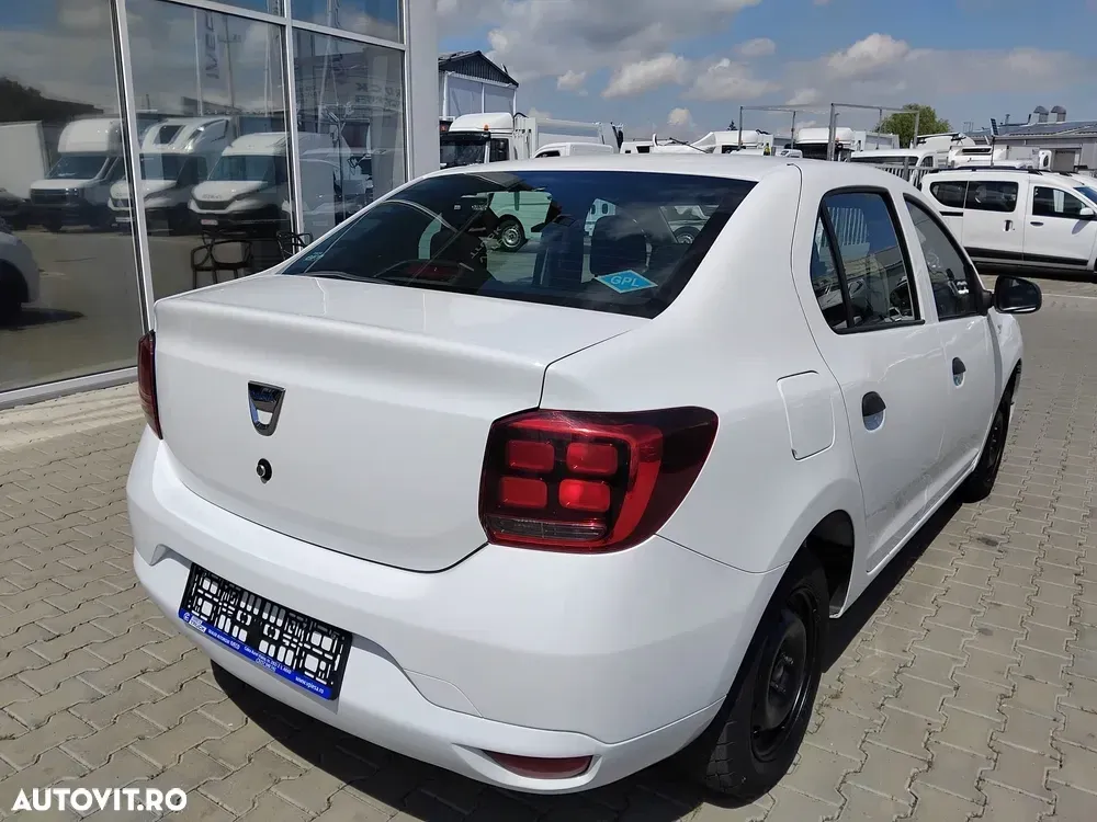 Dacia Logan II 1.0 SCe Laureate — imagine 5