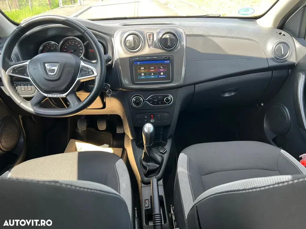 Dacia Sandero Stepway TCe 100 Prestige — imagine 5