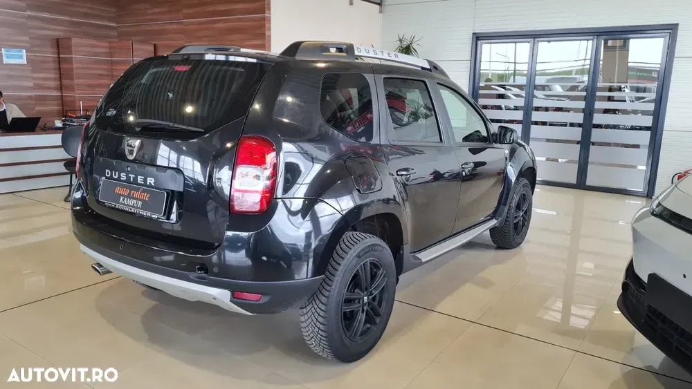Dacia Duster dCi 110 FAP 4x4 Blackshadow — imagine 4