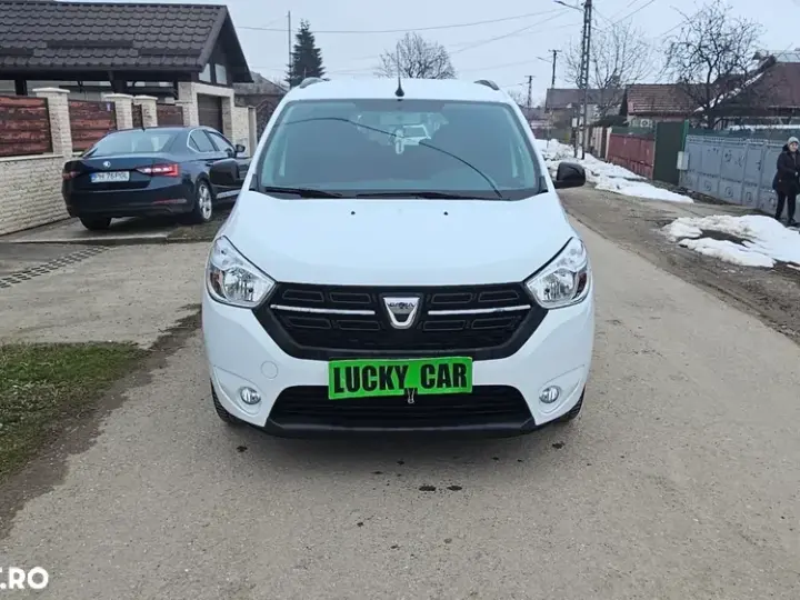 Dacia Lodgy 1.5 Blue dCi SL Techroad