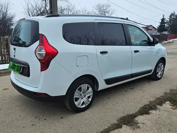 Dacia Lodgy 1.5 Blue dCi SL Techroad