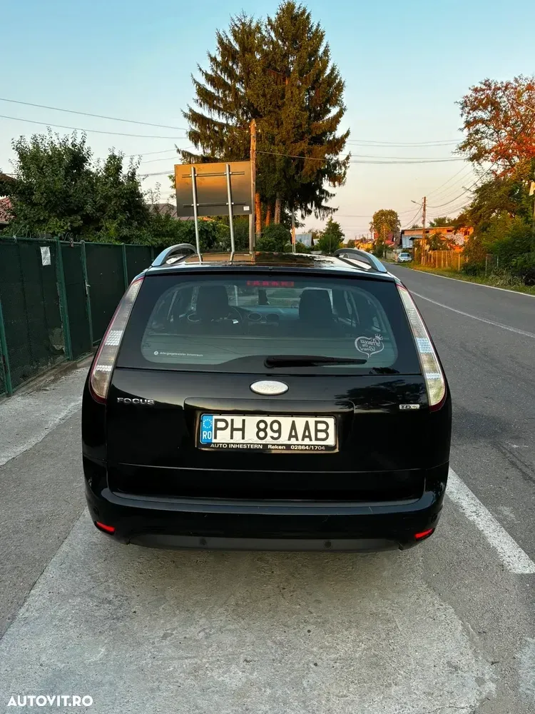 Ford Focus MK2 — imagine 4