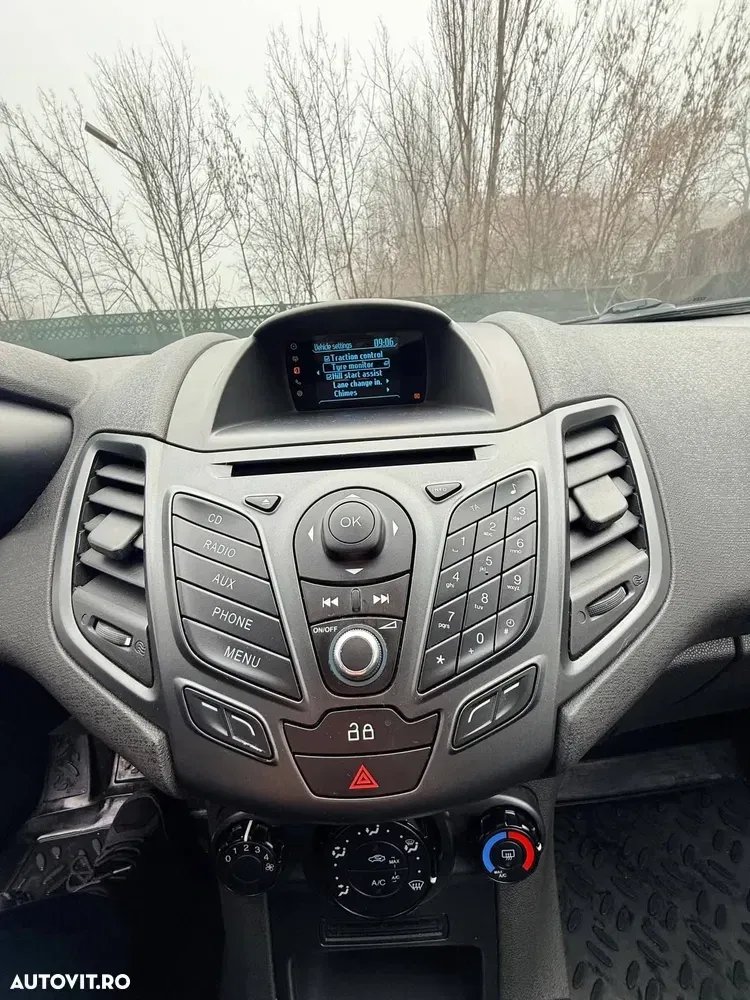 Ford Fiesta — imagine 6