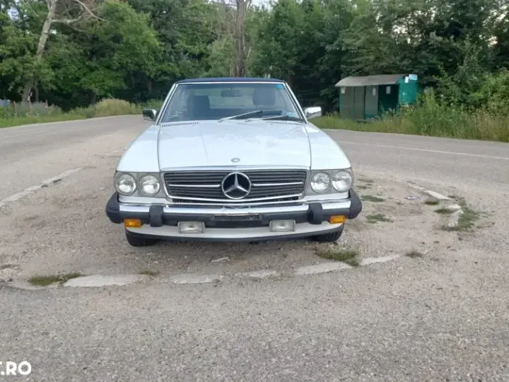 Mercedes-Benz SL R107