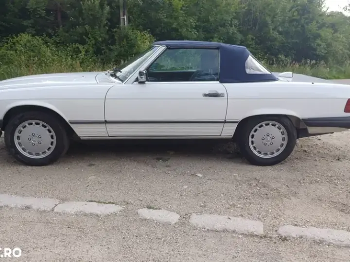 Mercedes-Benz SL R107