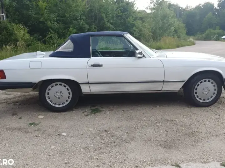 Mercedes-Benz SL R107