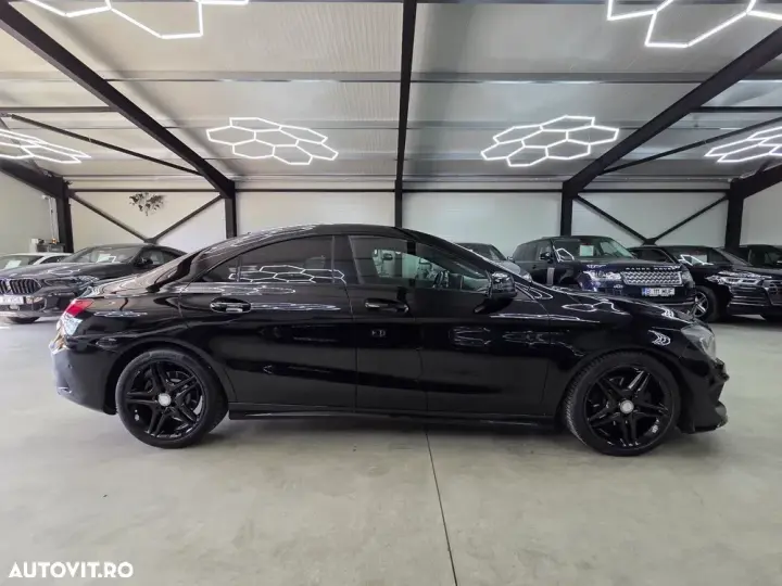 Mercedes-Benz CLA 200 C117 7G-DCT AMG Line
