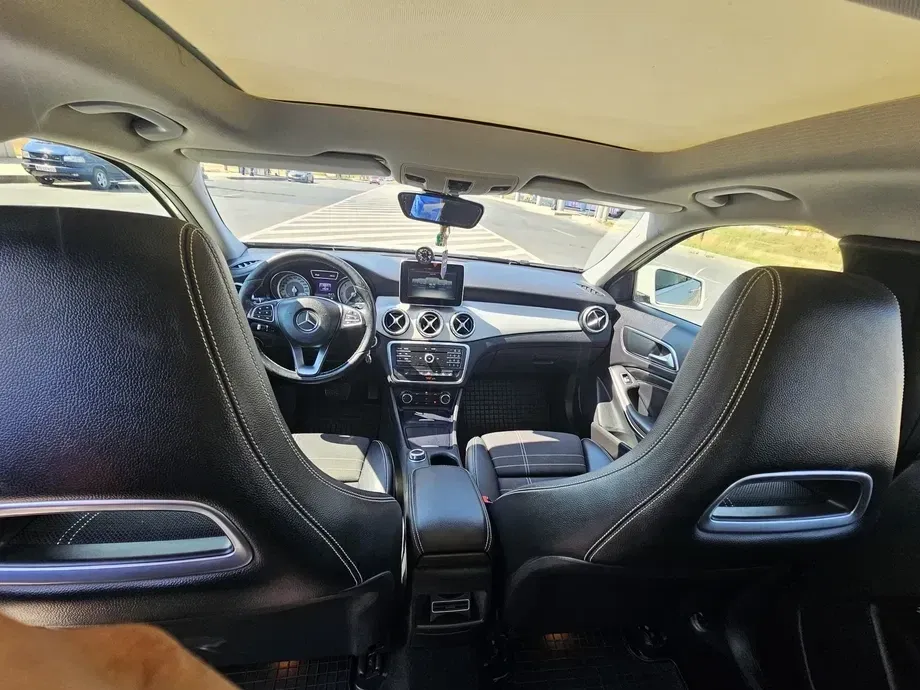 Mercedes-Benz GLA — imagine 6