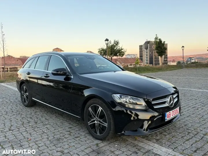 Mercedes-Benz C W205 200 d 9G-TRONIC Avantgarde