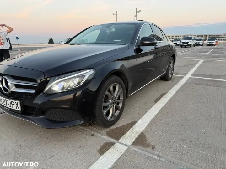 Mercedes-Benz C W205 220 d 4MATIC 9G-TRONIC