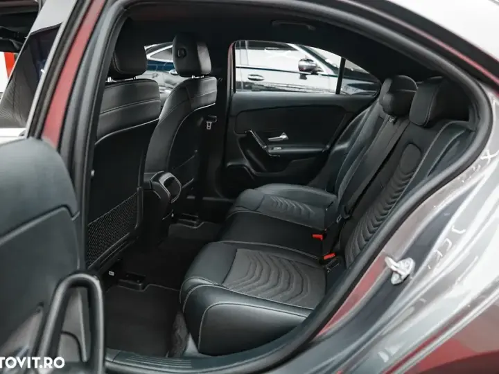 Mercedes-Benz A 180 Sedan 7G-DCT Progressive