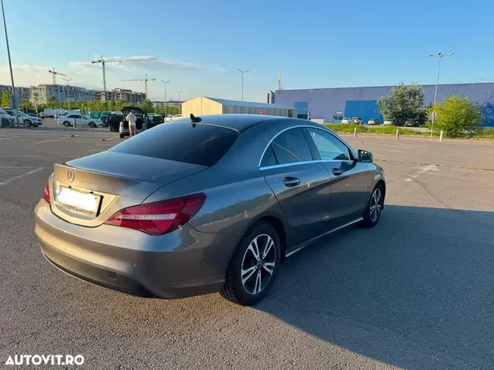 Mercedes-Benz CLA 180