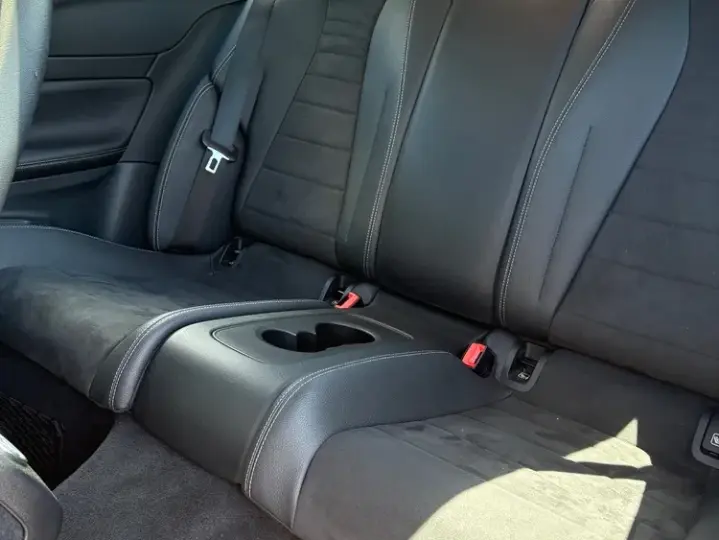Mercedes-Benz E W213 200 9G-TRONIC AMG Line