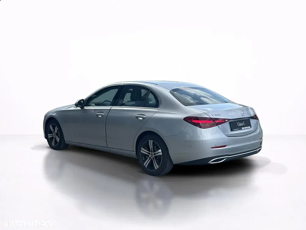 Mercedes-Benz C W206 180 MHEV — imagine 3