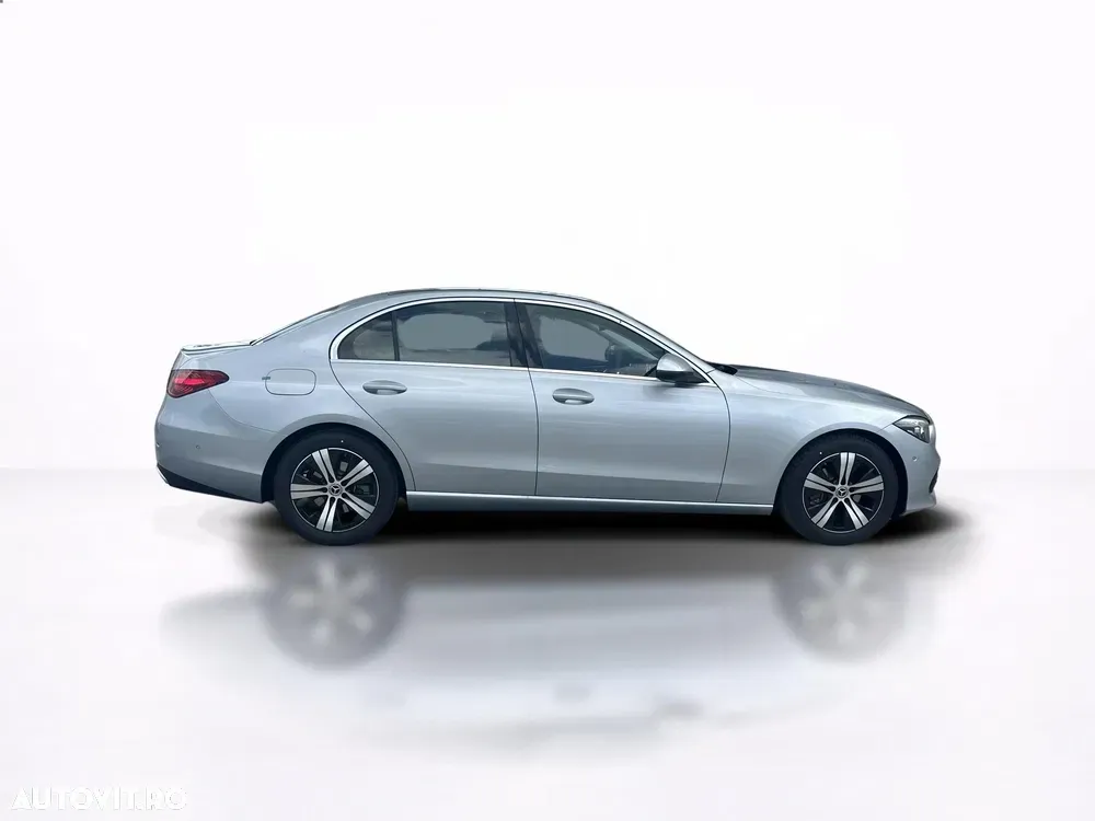 Mercedes-Benz C W206 180 MHEV — imagine 6