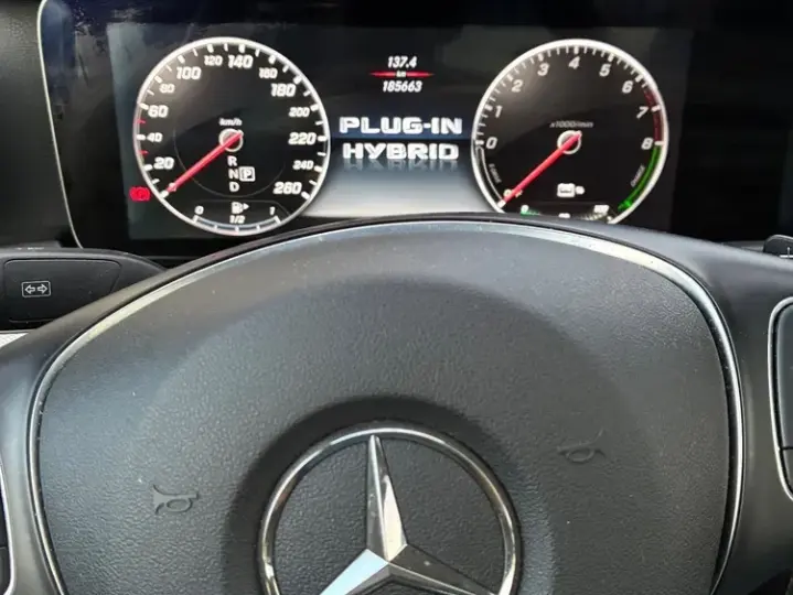 Mercedes-Benz E W213