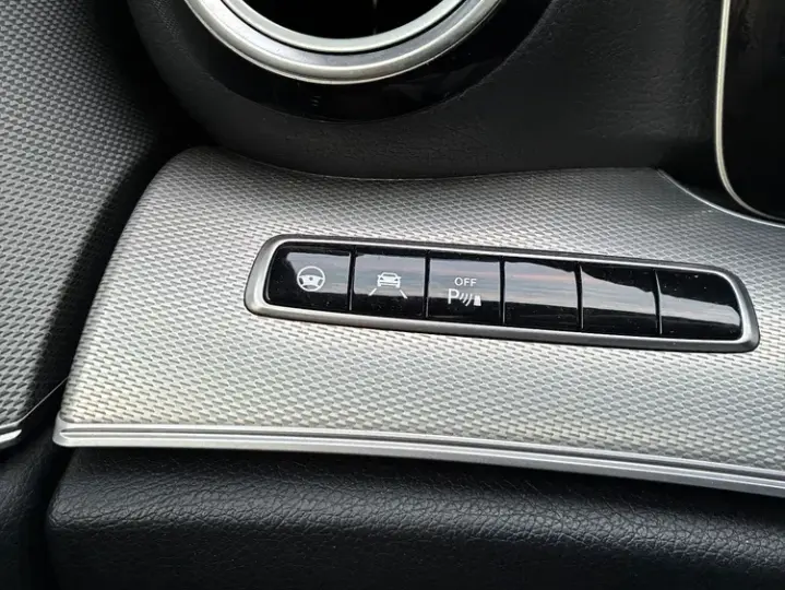 Mercedes-Benz E W213