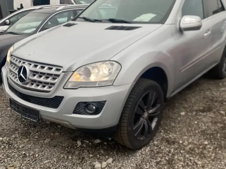 Mercedes-Benz ML